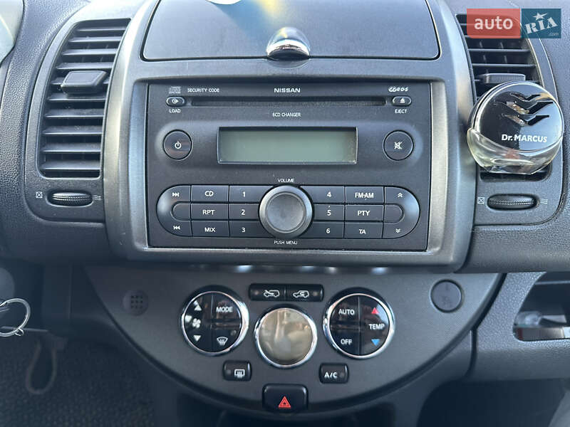 Хетчбек Nissan Note 2006 в Дрогобичі