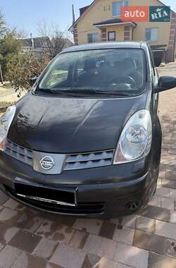 Хэтчбек Nissan Note 2008 в Запорожье