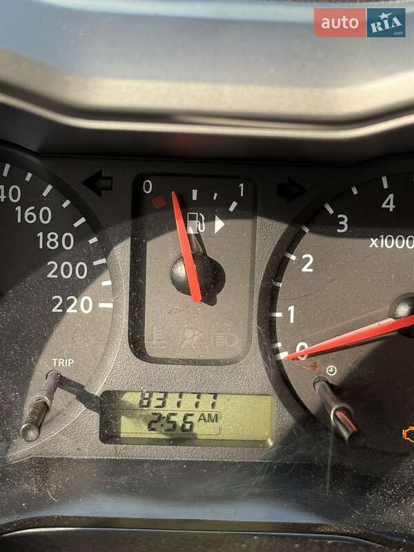 Хэтчбек Nissan Note 2008 в Запорожье