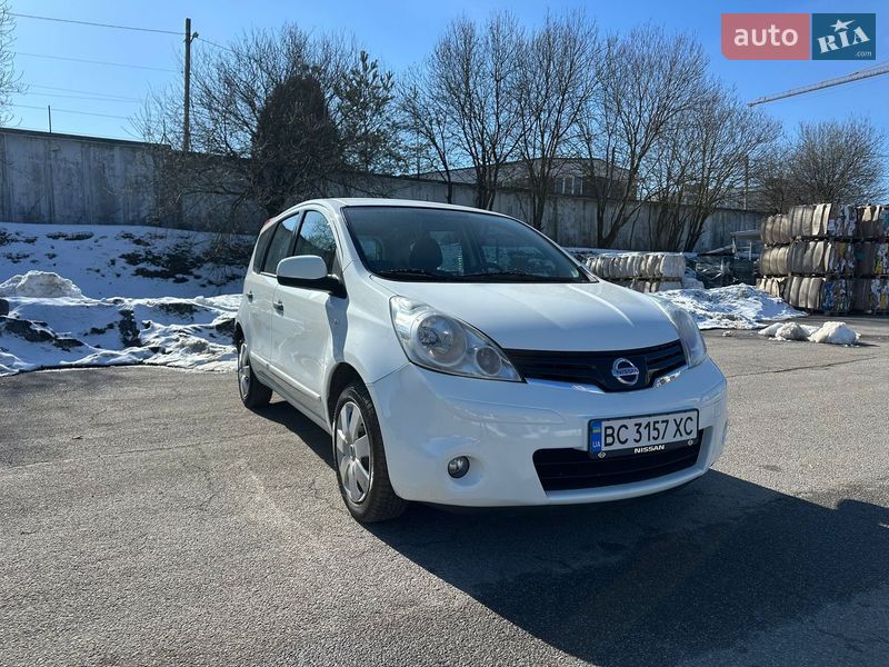 Хетчбек Nissan Note 2011 в Львові