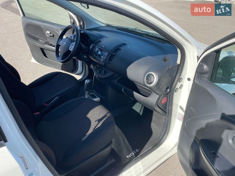 Хетчбек Nissan Note 2011 в Львові