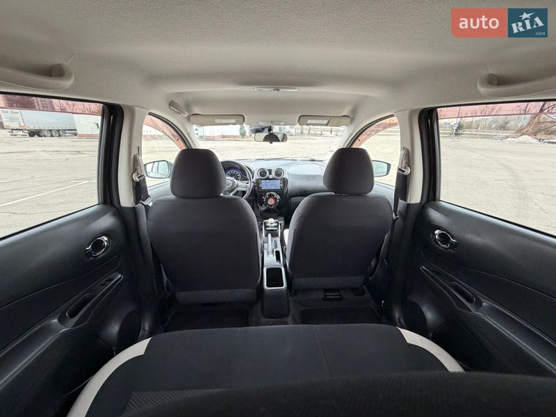 Хетчбек Nissan Note 2017 в Києві фото 15 Хетчбек Nissan Note 2017 в Києві