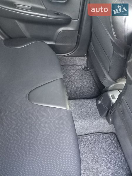 Хэтчбек Nissan Note 2013 в Ивано-Франковске