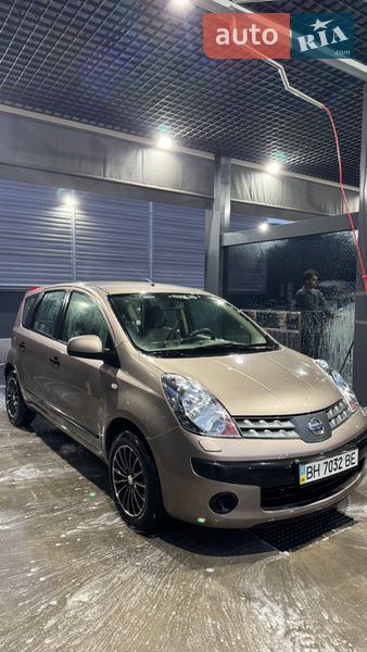 Хетчбек Nissan Note 2006 в Одесі