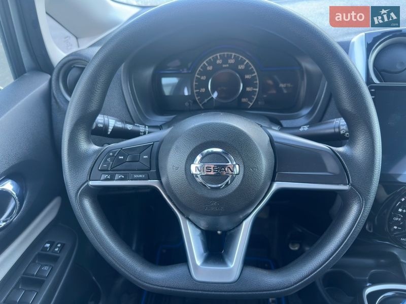 Хэтчбек Nissan Note 2019 в Киеве