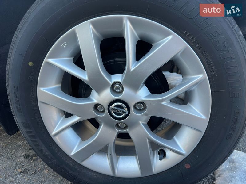 Хэтчбек Nissan Note 2019 в Киеве