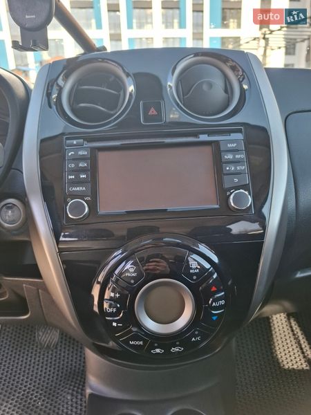 Хетчбек Nissan Note 2013 в Івано-Франківську