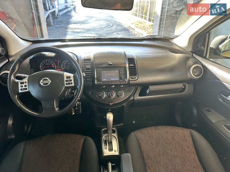 Хетчбек Nissan Note 2009 в Луцьку