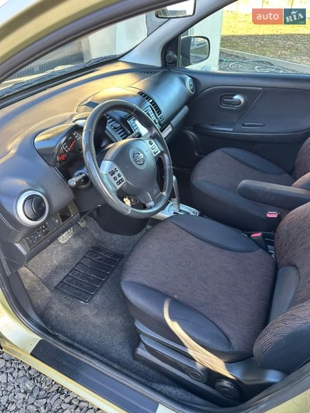 Хетчбек Nissan Note 2009 в Луцьку