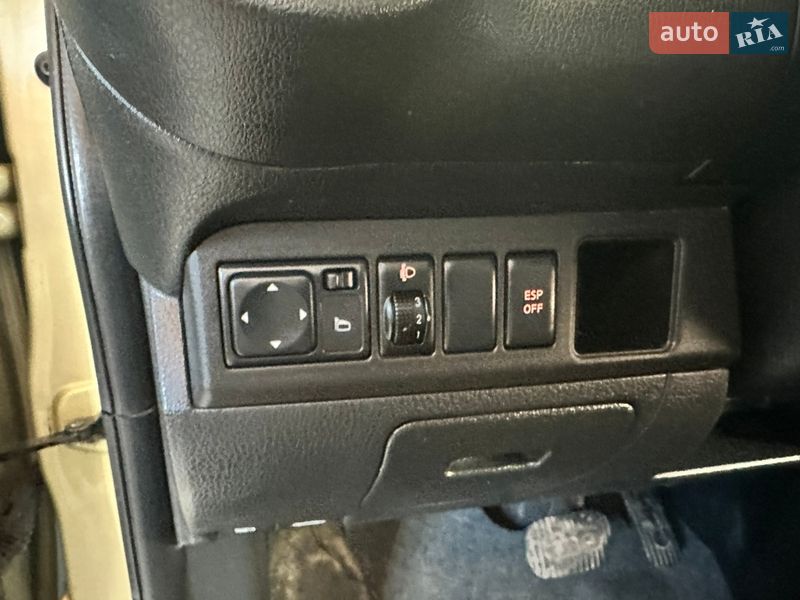 Хетчбек Nissan Note 2009 в Луцьку