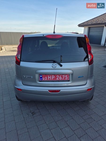 Хэтчбек Nissan Note 2010 в Луцке