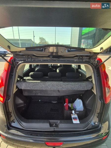 Хэтчбек Nissan Note 2007 в Луцке