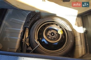 Хэтчбек Nissan Note 2010 в Калиновке