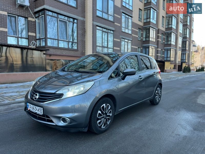 Хэтчбек Nissan Note 2013 в Чернигове