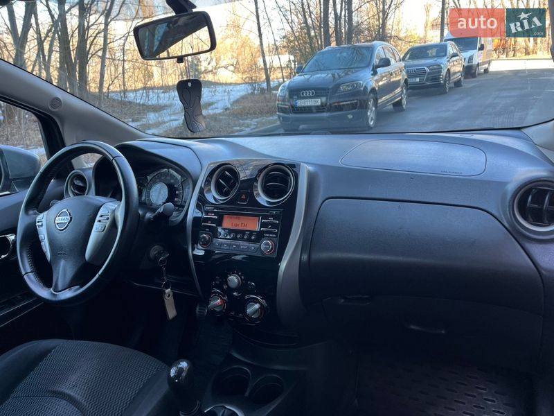 Хэтчбек Nissan Note 2013 в Чернигове