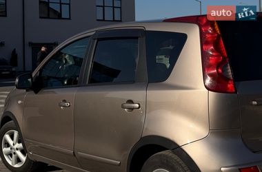 Хэтчбек Nissan Note 2008 в Ровно
