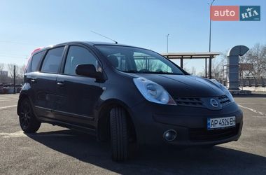Хэтчбек Nissan Note 2006 в Киеве