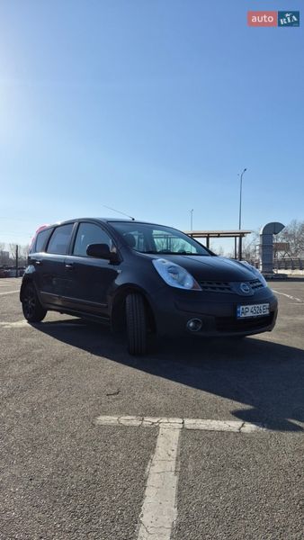 Хэтчбек Nissan Note 2006 в Киеве