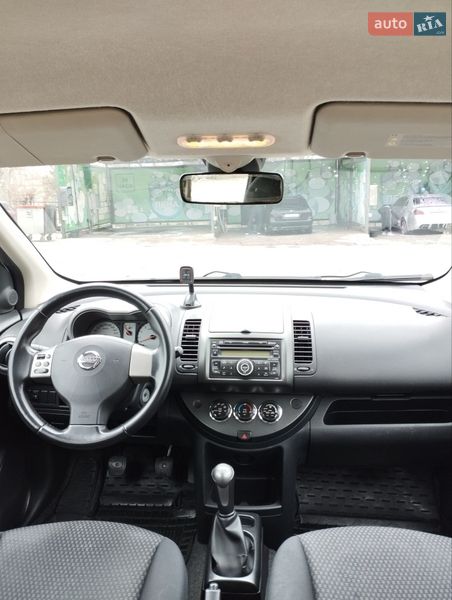 Хэтчбек Nissan Note 2008 в Запорожье