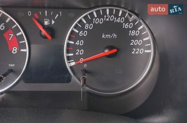 Хэтчбек Nissan Note 2013 в Фастове