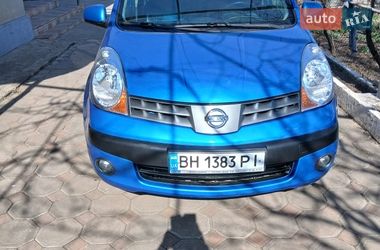 Хэтчбек Nissan Note 2006 в Захарьевке