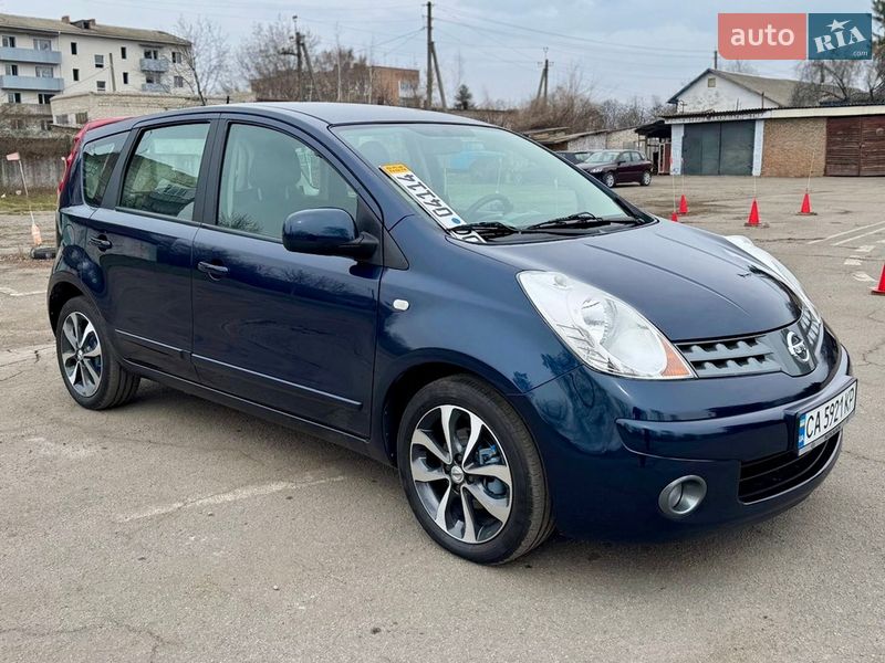 Хэтчбек Nissan Note 2008 в Умани