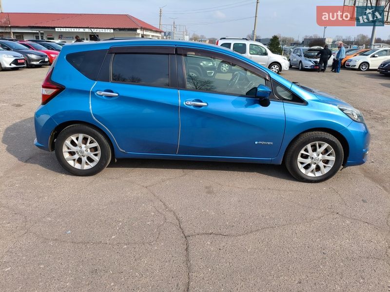 Хетчбек Nissan Note 2016 в Києві