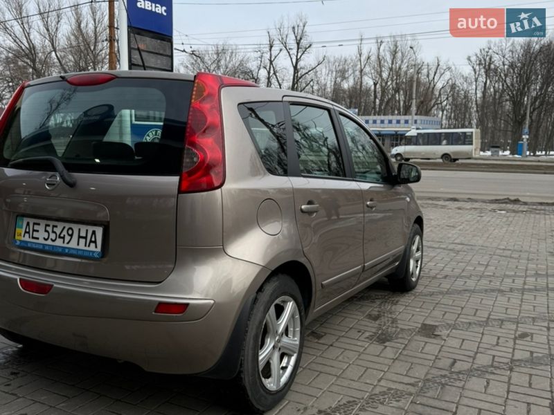 Хэтчбек Nissan Note 2008 в Днепре