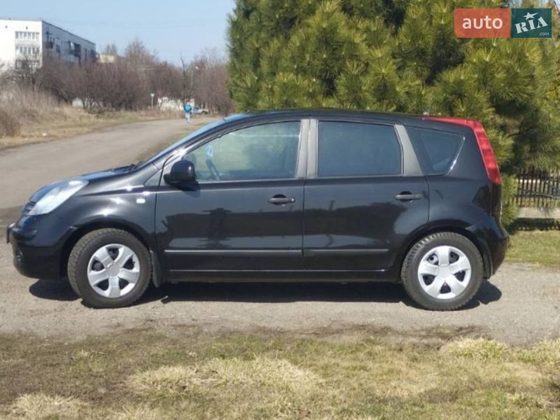 Хетчбек Nissan Note 2008 в Сумах
