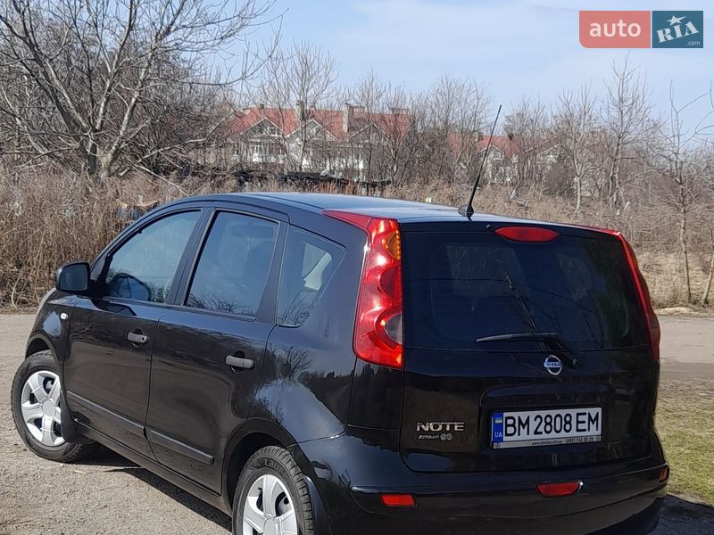Хэтчбек Nissan Note 2008 в Сумах
