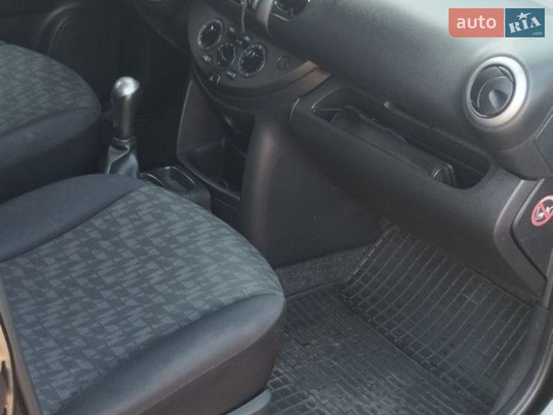 Хетчбек Nissan Note 2008 в Сумах