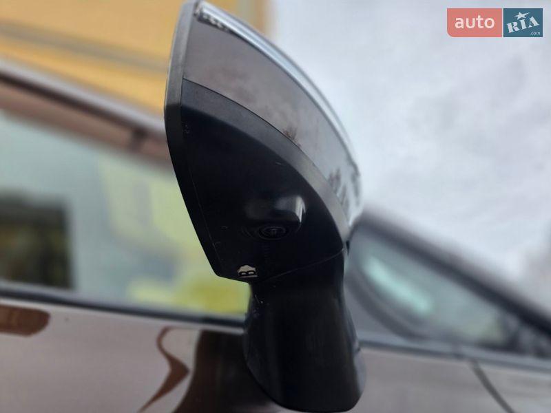 Хетчбек Nissan Note 2016 в Одесі