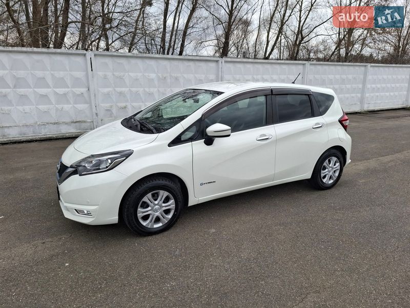 Хетчбек Nissan Note 2019 в Києві фото 3 Хетчбек Nissan Note 2019 в Києві