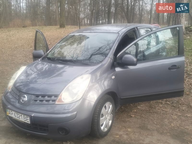 Хетчбек Nissan Note 2008 в Ірпені