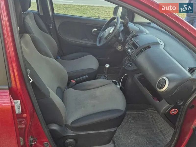 Хетчбек Nissan Note 2012 в Києві