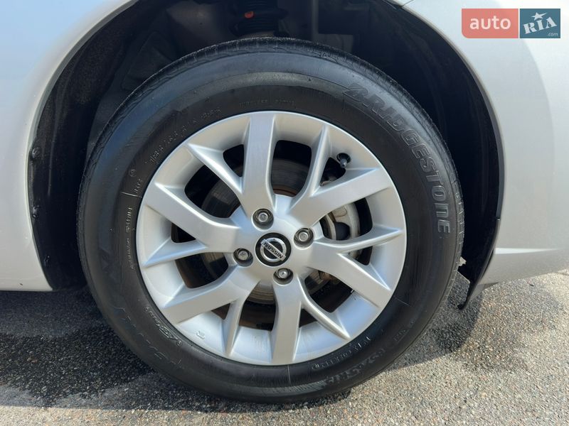 Хэтчбек Nissan Note 2019 в Киеве