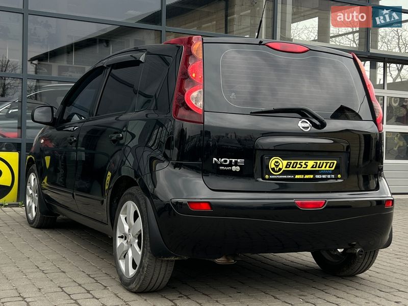 Хэтчбек Nissan Note 2013 в Ивано-Франковске