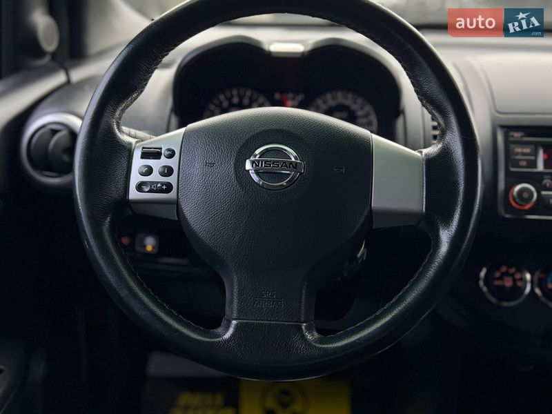 Хэтчбек Nissan Note 2013 в Ивано-Франковске