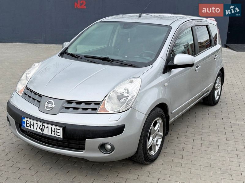 Хетчбек Nissan Note 2006 в Одесі