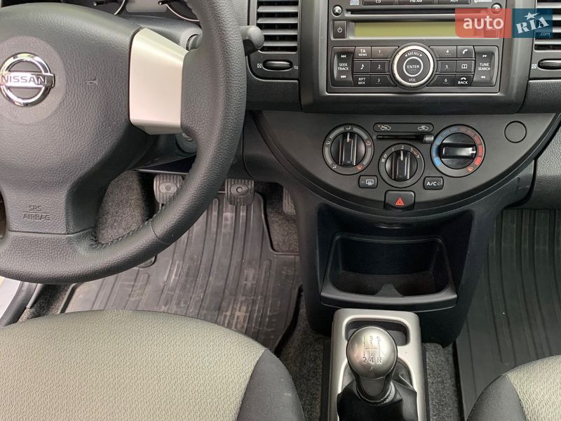 Хэтчбек Nissan Note 2011 в Житомире