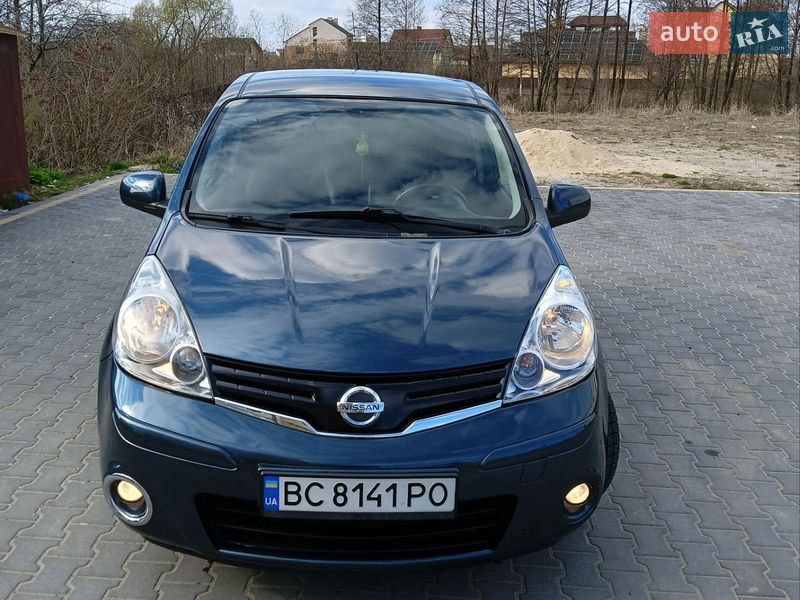 2012 Nissan Note, VIN SJNFDAE11U2157633:plate — фото 1 (autoria)