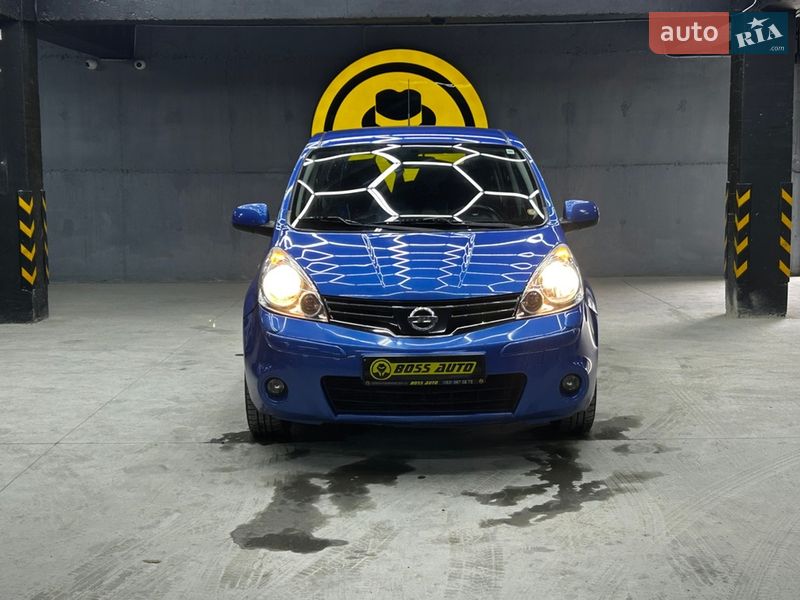Хэтчбек Nissan Note 2011 в Черновцах