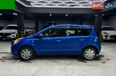 Хэтчбек Nissan Note 2011 в Черновцах