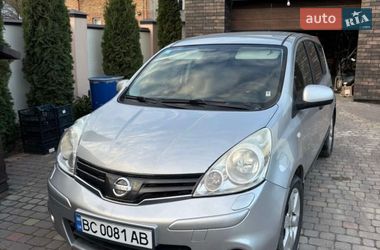 Хэтчбек Nissan Note 2011 в Львове
