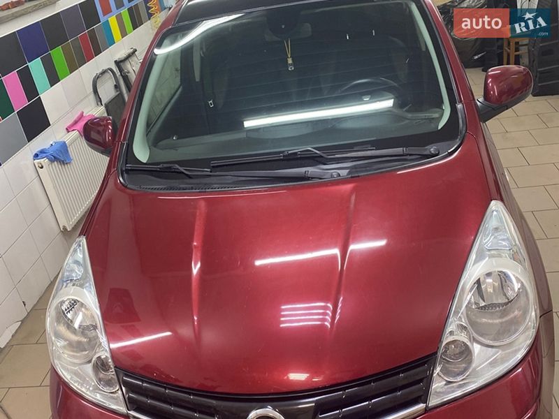Хэтчбек Nissan Note 2012 в Киеве