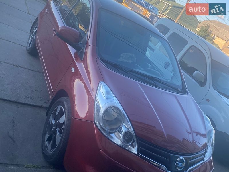 Хэтчбек Nissan Note 2012 в Киеве