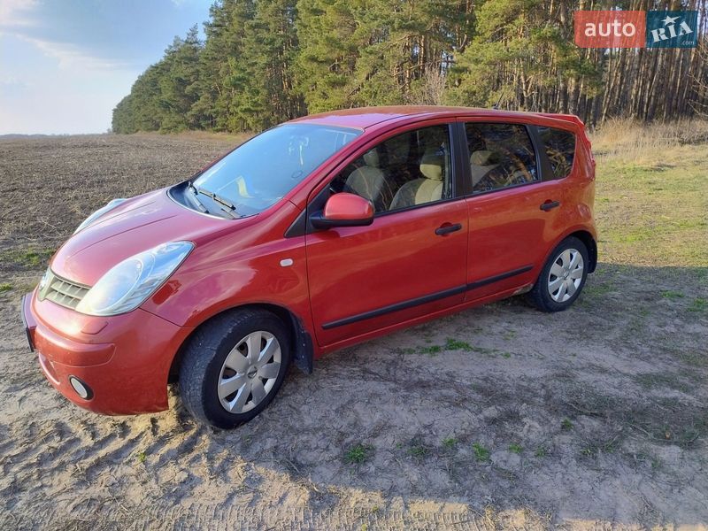 Хэтчбек Nissan Note 2007 в Борисполе