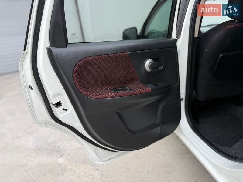 Хетчбек Nissan Note 2008 в Вінниці