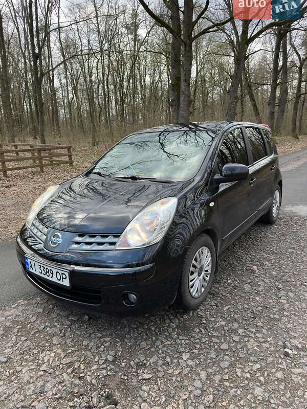 Хетчбек Nissan Note 2008 в Попільні фото Хетчбек Nissan Note 2008 в Попільні