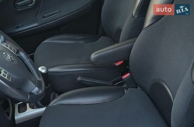 Хэтчбек Nissan Note 2012 в Могилев-Подольске фото 11 Хэтчбек Nissan Note 2012 в Могилев-Подольске